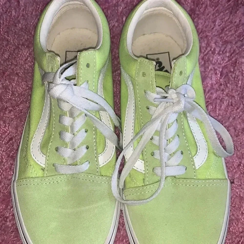 Vans like new
